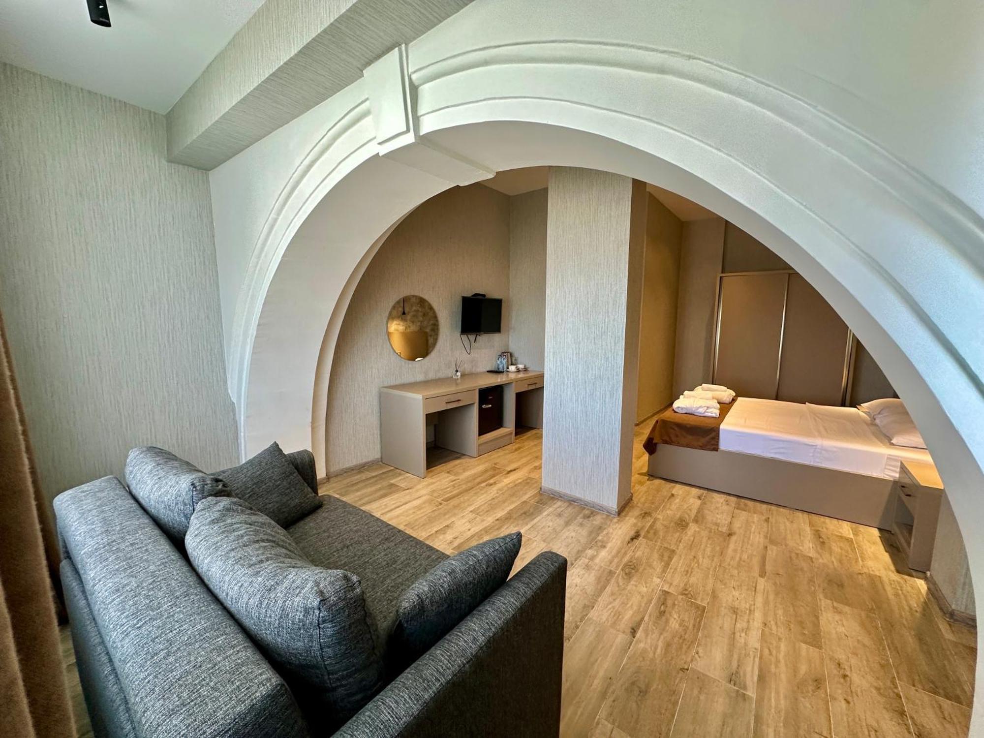 Emerald Hotel Batumi Eksteriør bilde