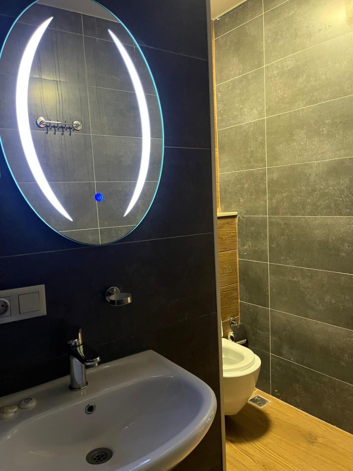 Emerald Hotel Batumi Eksteriør bilde