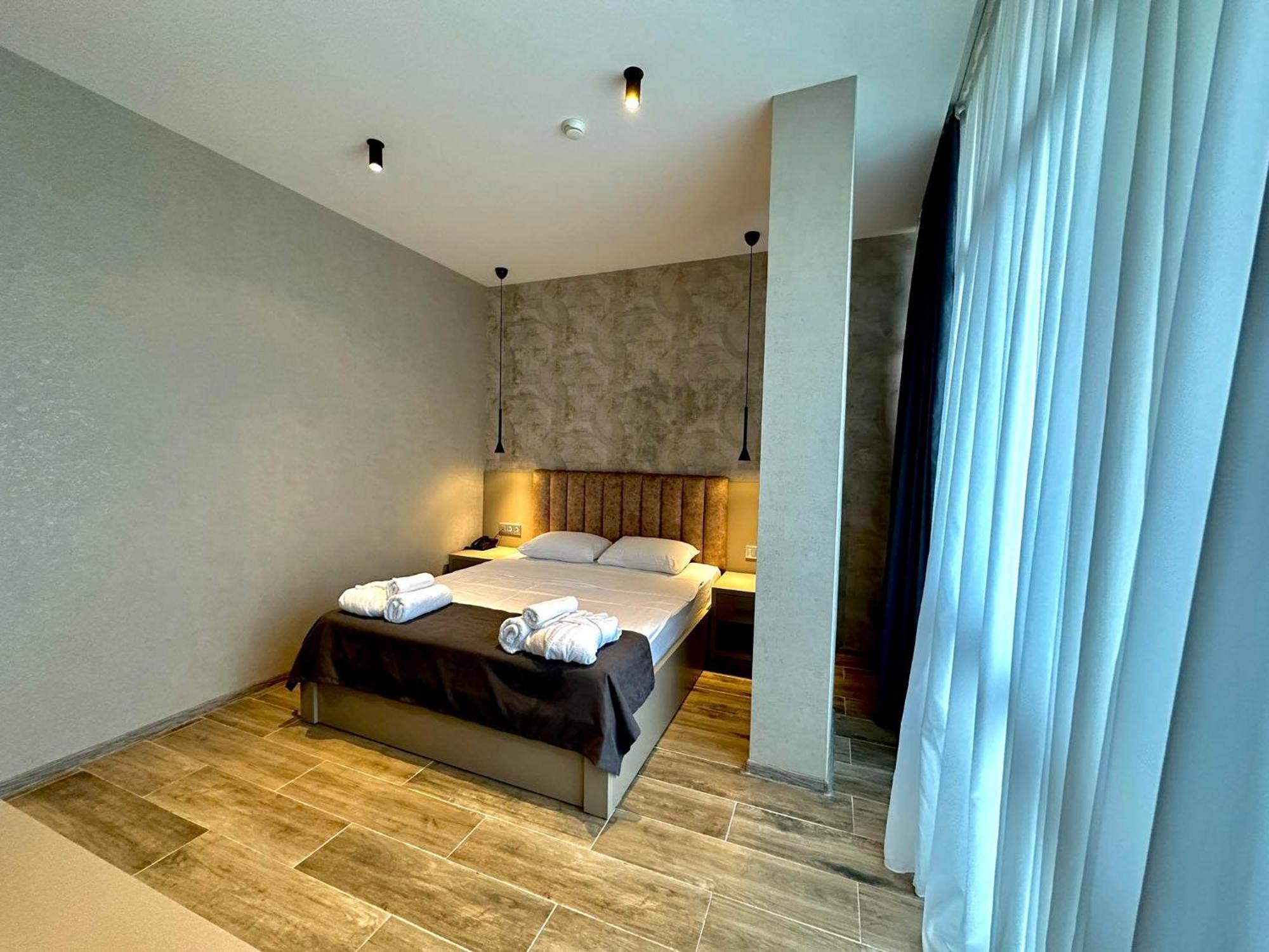 Emerald Hotel Batumi Eksteriør bilde